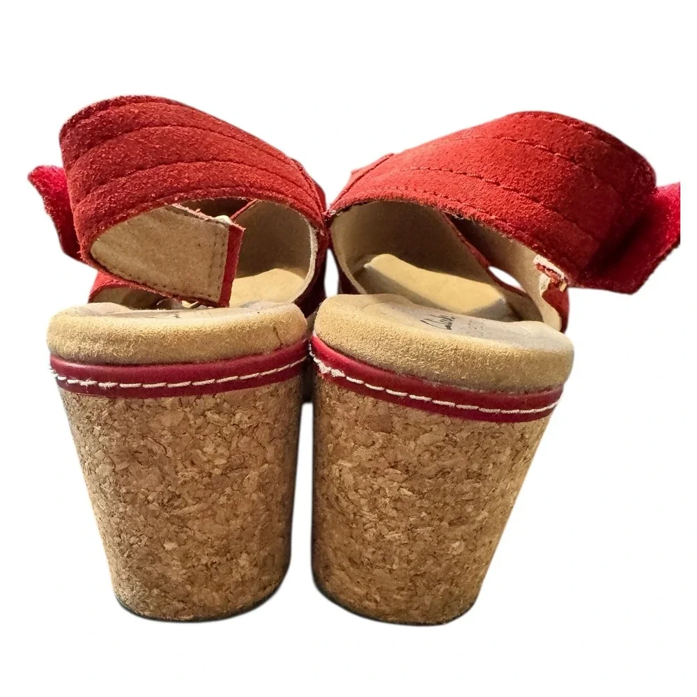Clarks Collection Red Suede Wedge Slingback Sandals Women US 7.5 UK 5.5 - Picture 4 of 9